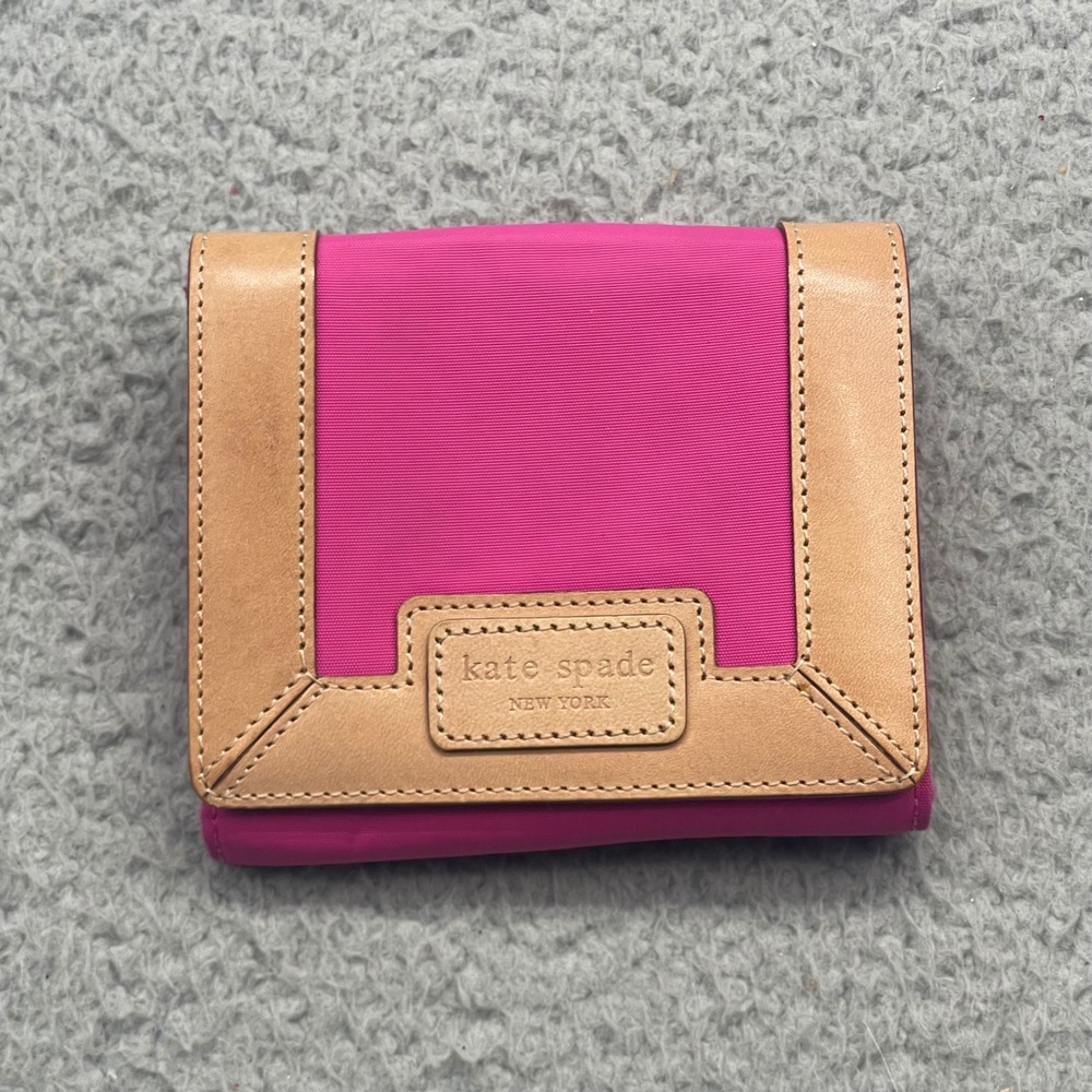 Kate Spade Bifold Wallet WLRU0339‎ Pink Nylon Tan Vachetta Leather VTG Y2K Mini